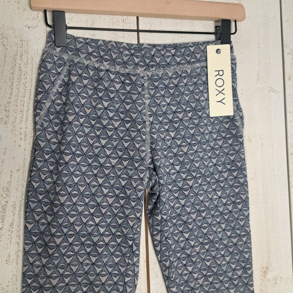 Surf Inspired Scandi Style Performance Tech Oh Snap ROXY Women's XS Leggings
